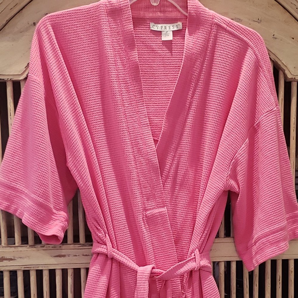 Cypress Short Pink Waffle Weave Bathrobe